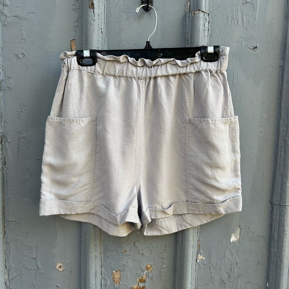 Wilfred Free High Rise Elastic Waist Pull On Linen Shorts, Size Medium - Picture 2 of 9